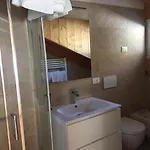 Moie Bed and Breakfast *